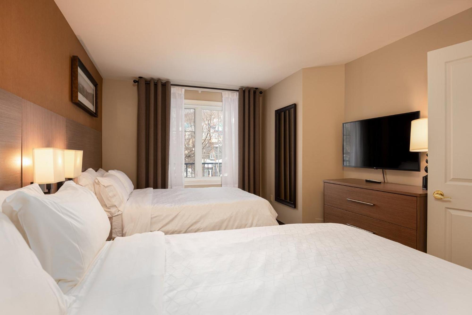 Holiday Inn Express&Suites Tremblant Mont-Tremblant Exterior foto