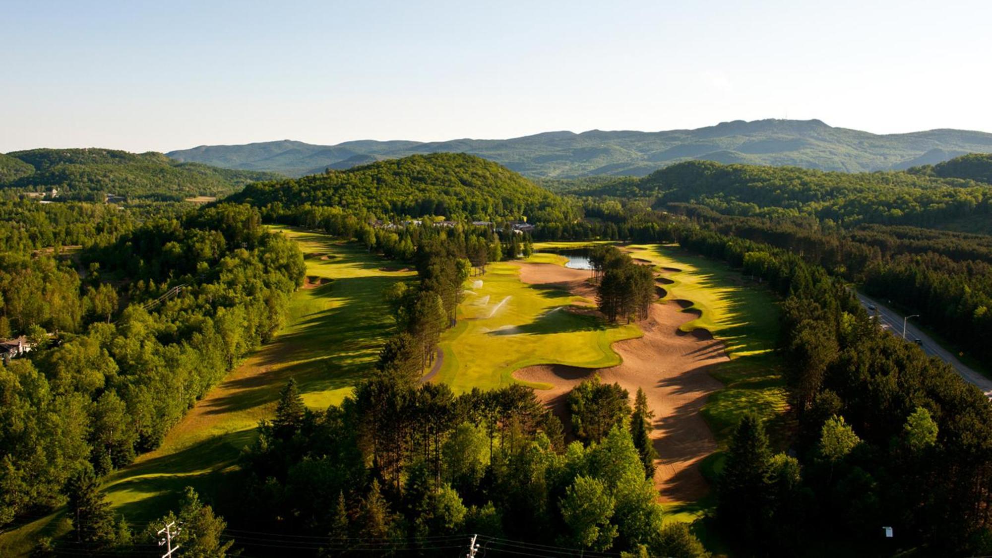 Holiday Inn Express&Suites Tremblant Mont-Tremblant Exterior foto