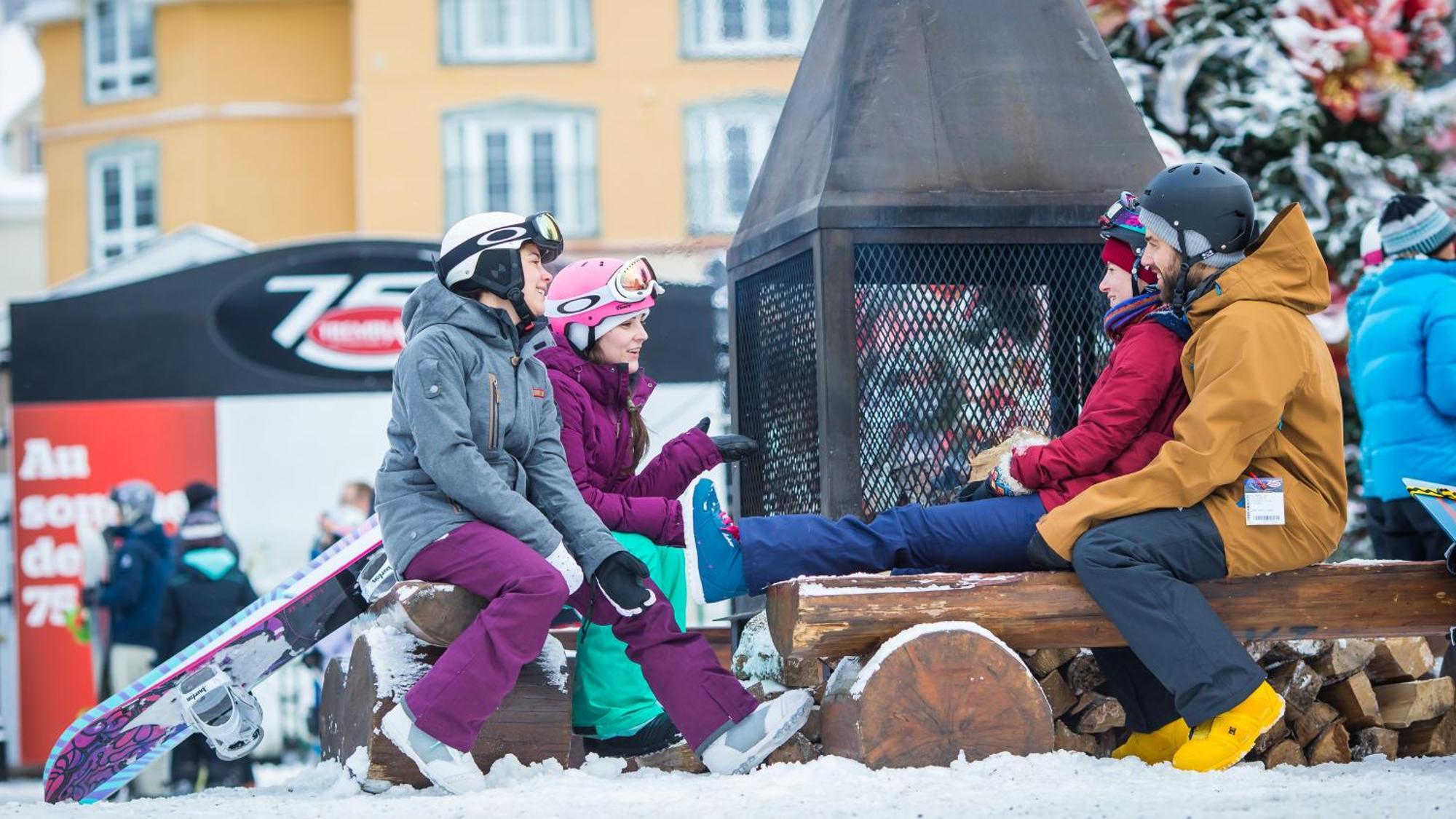 Holiday Inn Express&Suites Tremblant Mont-Tremblant Exterior foto