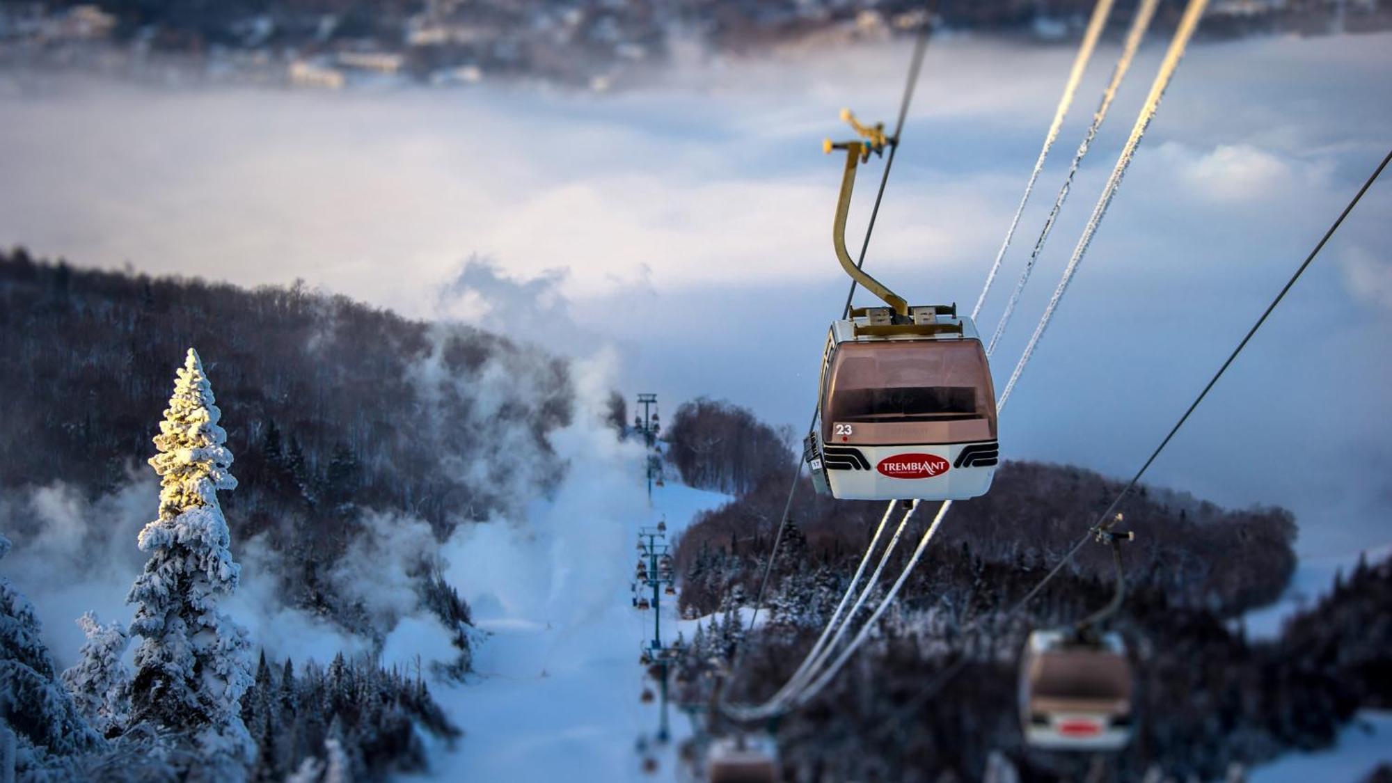 Holiday Inn Express&Suites Tremblant Mont-Tremblant Exterior foto